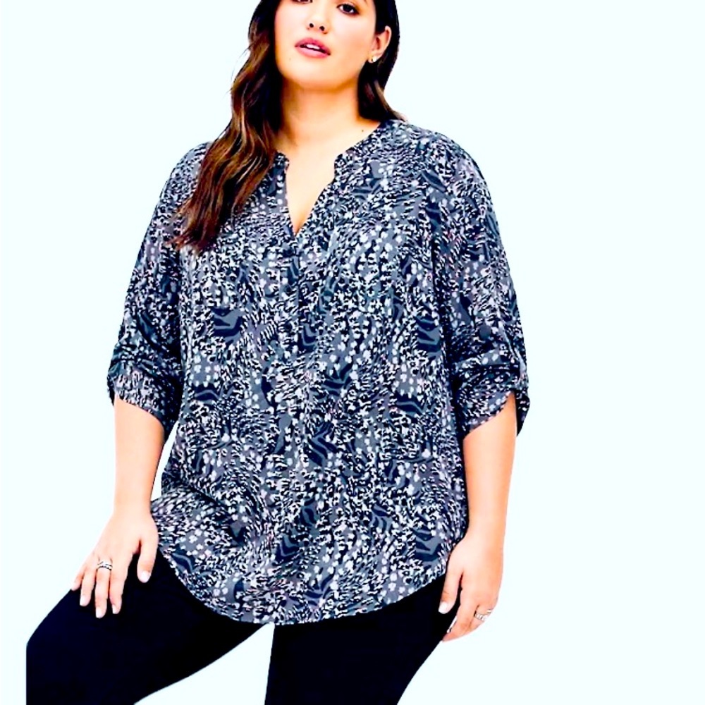 TORRID 6 6x 30 Harper Rayon Twill Pullover Blouse 3/4 Sleeve Zebra Leopard Print